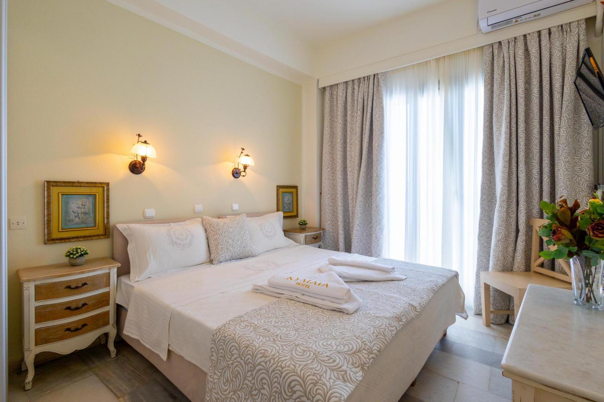 Kymata Hotel Naxos City 외부 사진